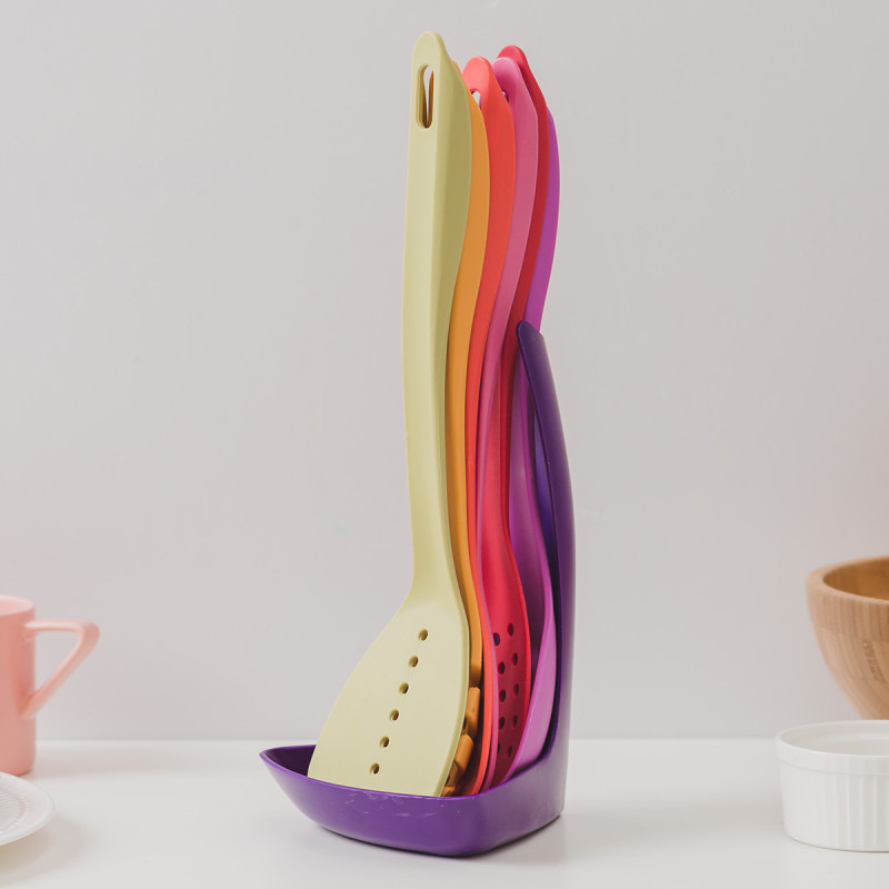 Colorido nylon cuchara traje de nylon utensilios de cocina sopa cuchara vegetal cuchara pasta cuchara siete piezas de nylon Arco Iris utensilios de cocina