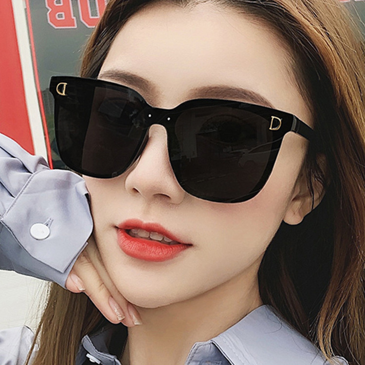 Fashion Street Style Personalized Internet Celebrity Sunglasses 2020 New Trendy Women's Large Frame Plain Black Frame Sunglasses Korean Style Glasses Fashion Street Style Personalized Internet Celebrity Sunglasses 2020 New Trendy Women's Large Frame Plain Black Frame Sunglasses Korean Style Glasses