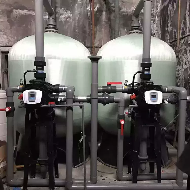 河南水处理净化设备多介质过滤器活性炭过滤器30吨软化水设备