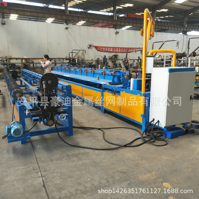 厂家热销拧花网机设备 钢丝编织机器 高质量挂网机 铁丝网编织机