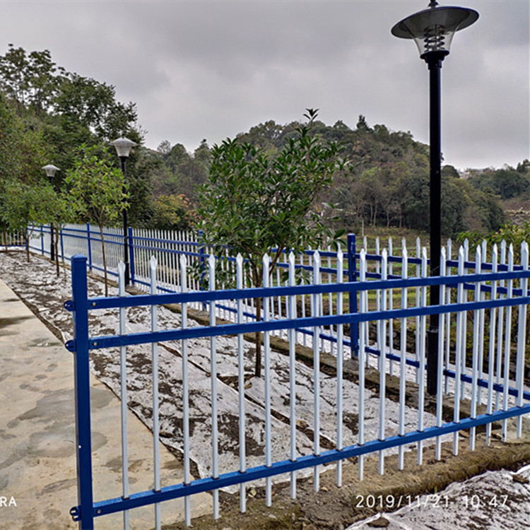 现货批发锌钢护栏 小区围墙护栏 铁艺栏杆可加工专业安装