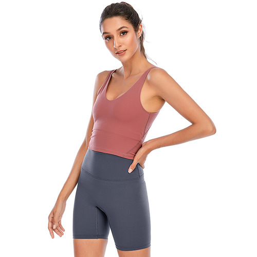 One-piece drop-shipping nude yoga pants. Women's high-waisted yoga pants without embarrassing lines. Sports and fitness shorts and mid-pants.