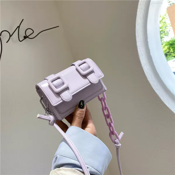 2025 Small Women's Bag Spring New Trendy Simple Versatile Shoulder Crossbody Bag Retro Hong Kong Style Fresh Messenger Bag