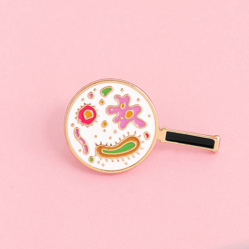 Cartoon fashionable universal creative brooch