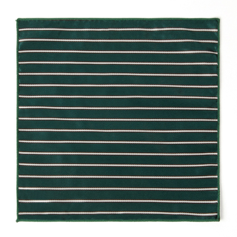 Corbata de hombre bufanda cuadrada pequeña al por mayor moda coreana de todo fósforo tendencia retro bordado patrón traje bufanda de bolsillo