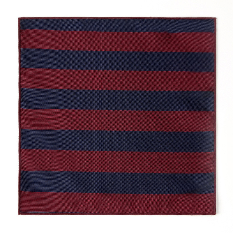 Corbata de hombre bufanda cuadrada pequeña al por mayor moda coreana de todo fósforo tendencia retro bordado patrón traje bufanda de bolsillo