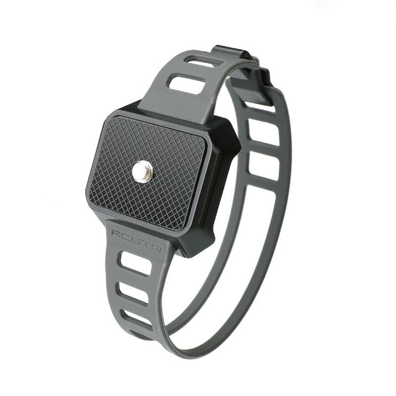 Universal expansion buckle is suitable