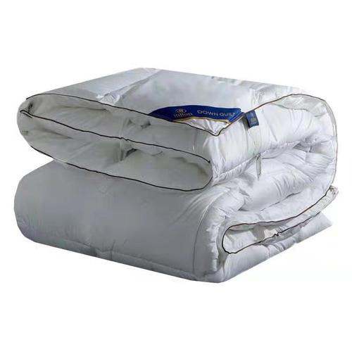 A drop-shipping Hill Shield duvet hotel thickened 8 pounds winter quilt feather velvet gift quilt bed and breakfast spring and autumn quilt