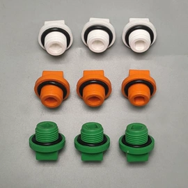 其他水暖五金;其他管件;三通