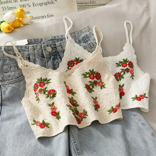 Retro crochet lace embroidery spaghetti strap top, slimming student camisole, can be worn outside, vacation beach camisole.