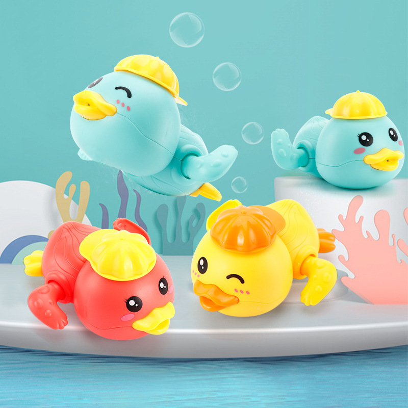 Wind-up toy play in water
