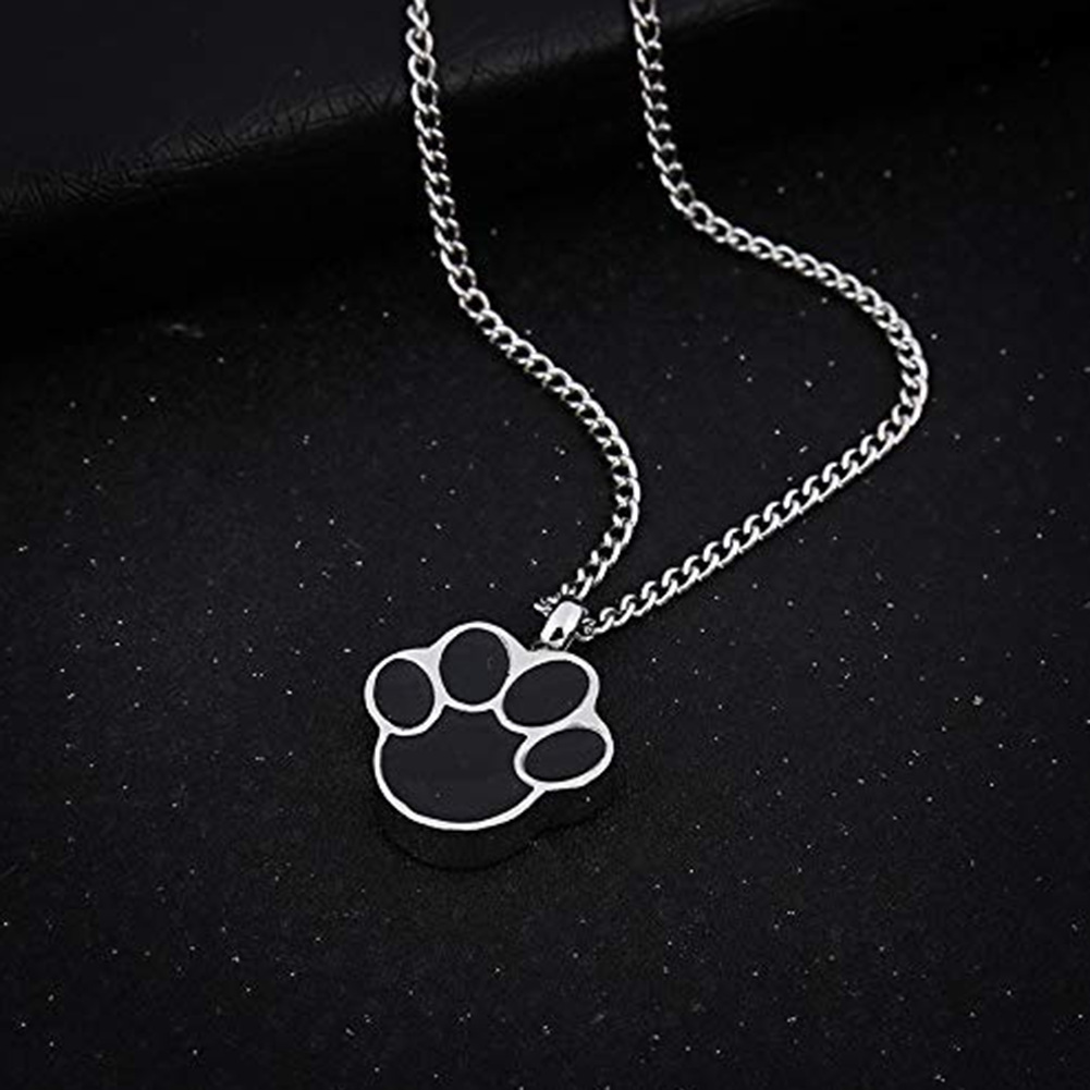 Collier pendentif empreinte de patte de chat pour cendres médaille_voghion.com
