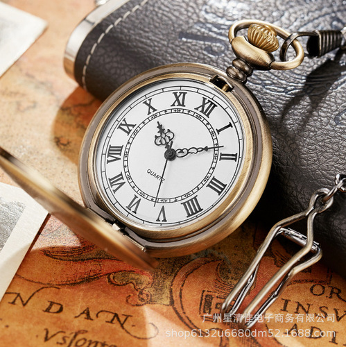 Factory direct selling hot selling classic carved 114 flip pocket watch retro watch men and women student gift hanging watch pocket watch