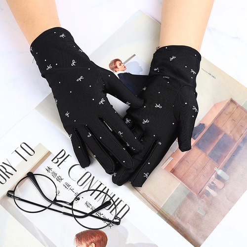 跨境女士薄手套氨纶开车弹力手套骑车保暖干活时尚印花女士手套