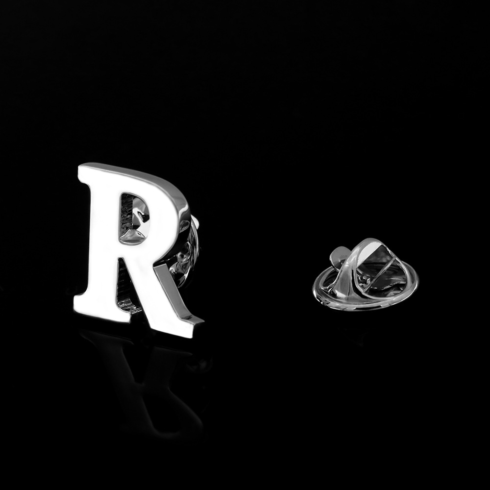 [Cobre puro de doble capa de galvanoplastia sin inventario] Joyería de los hombres de moda 26 letras broche collar pin insignia al por mayor