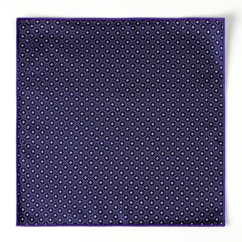 Corbata de hombre bufanda cuadrada pequeña al por mayor moda coreana de todo fósforo tendencia retro bordado patrón traje bufanda de bolsillo