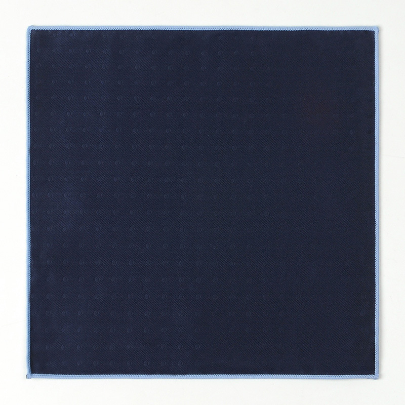 Corbata de hombre bufanda cuadrada pequeña al por mayor moda coreana de todo fósforo tendencia retro bordado patrón traje bufanda de bolsillo