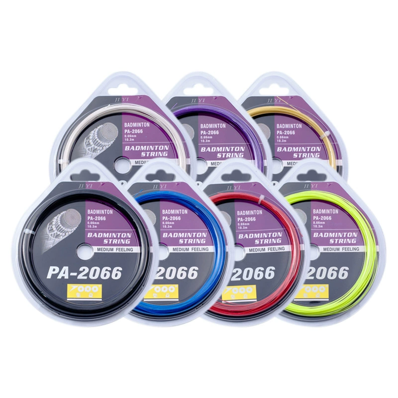 Струна для бадминтона Jiyi PA-2066 — это прочная струна для бадминтонных ракеток 0.66, идеально подходит для командных и тренировочных занятий в спортзале, очень долговечная.