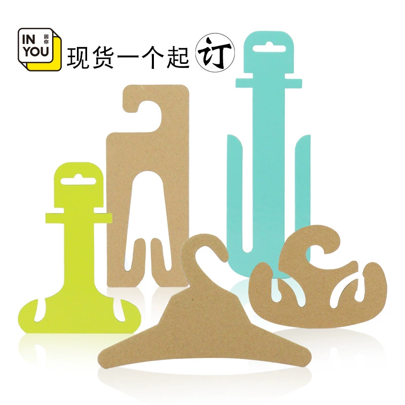 В наличии крафт-бумага цветная крючок бумага печать Тапочки Крючок бирка крафт-бумага крючок маленькая Вешалка Набор