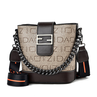 Ů����2020�¿�r��ˮͰ�����e�����μ�б�泱��ܛƤZD-609A