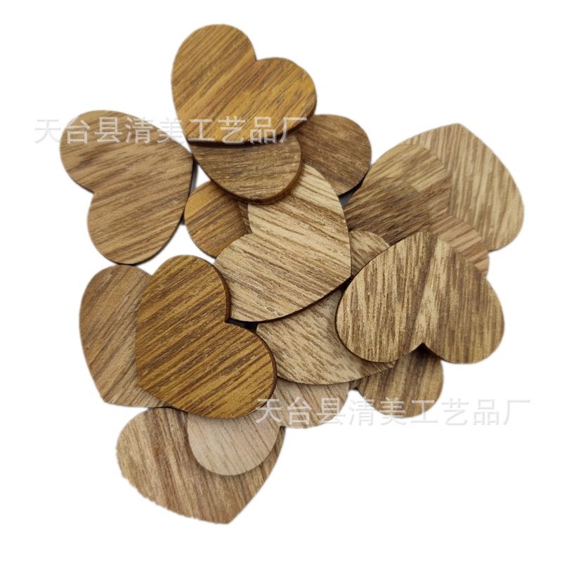 42*30mm retro madera de paulownia corazón de melocotón botón de madera adornos colgantes decorativos accesorios de corazón de melocotón 100 piezas por paquete