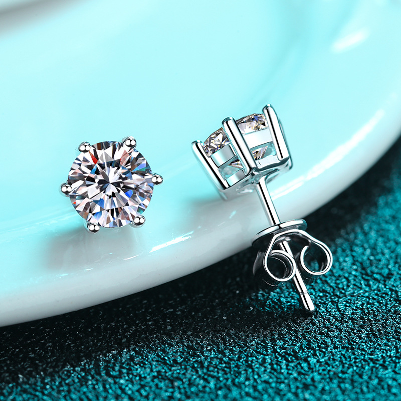 Orecchini a cerchio in moissanite colore d e argento sterling_voghion.com