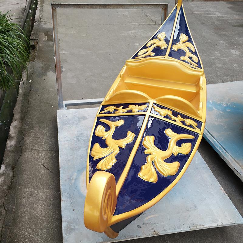 玻璃钢船造型雕塑户外绿地摆件装饰玻璃钢花船小品装饰厂家直供