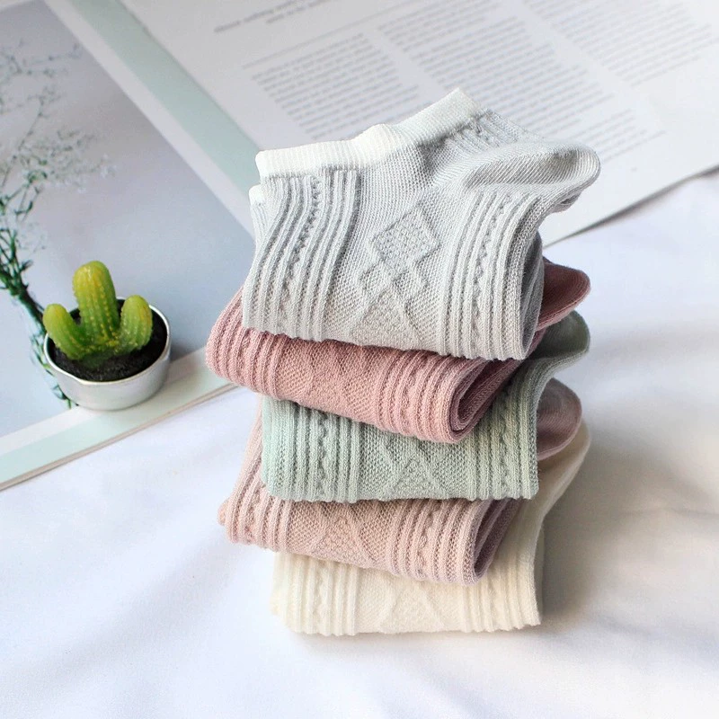 Breathable Japanese‑style invisible socks, Korean design, 70–80% cotton, pastel colors, wholesale