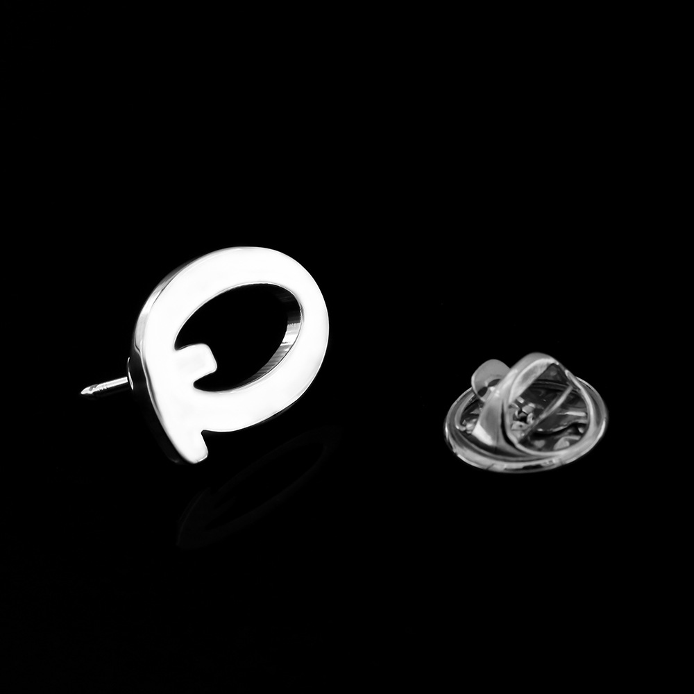 [Cobre puro de doble capa de galvanoplastia sin inventario] Joyería de los hombres de moda 26 letras broche collar pin insignia al por mayor