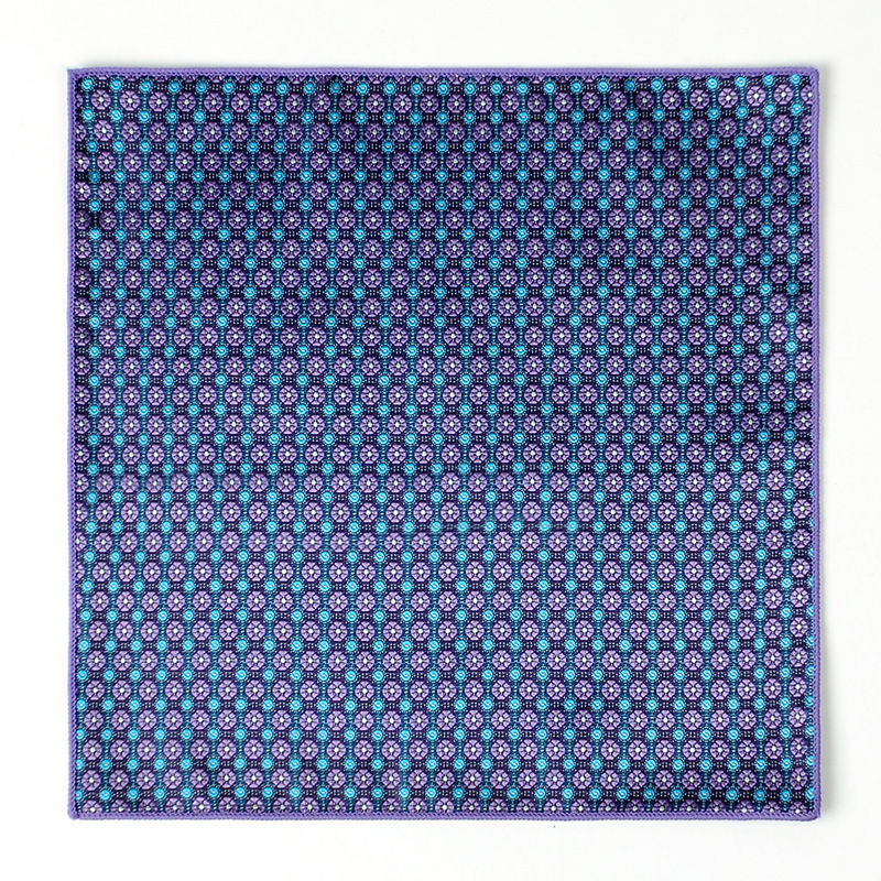 Corbata de hombre bufanda cuadrada pequeña al por mayor moda coreana de todo fósforo tendencia retro bordado patrón traje bufanda de bolsillo