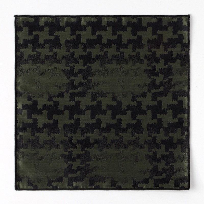 Corbata de hombre bufanda cuadrada pequeña al por mayor moda coreana de todo fósforo tendencia retro bordado patrón traje bufanda de bolsillo