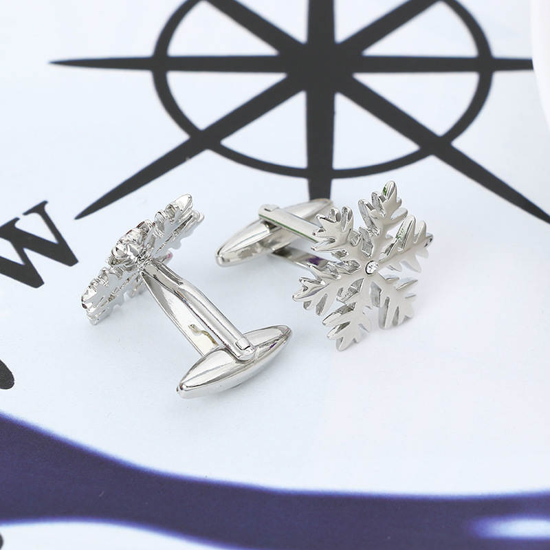 European and American movie merchandise export same style snowflake cufflinks