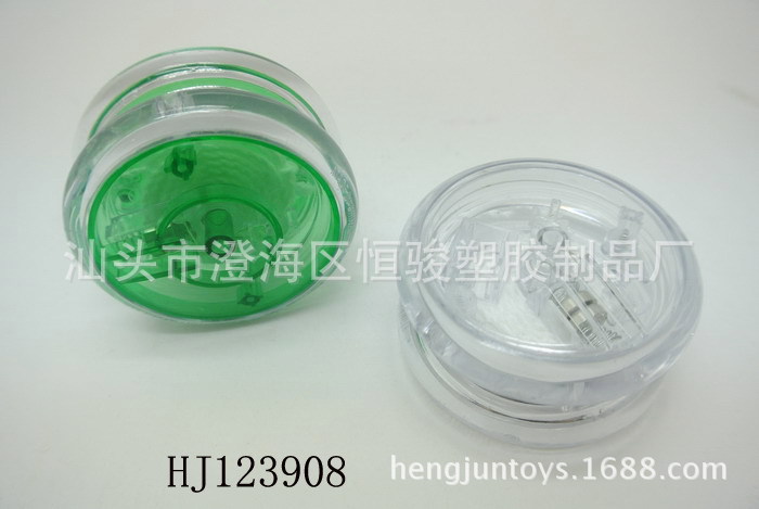 广告YOYO 带双灯光溜溜球 塑料悠悠球 可来样生产产品