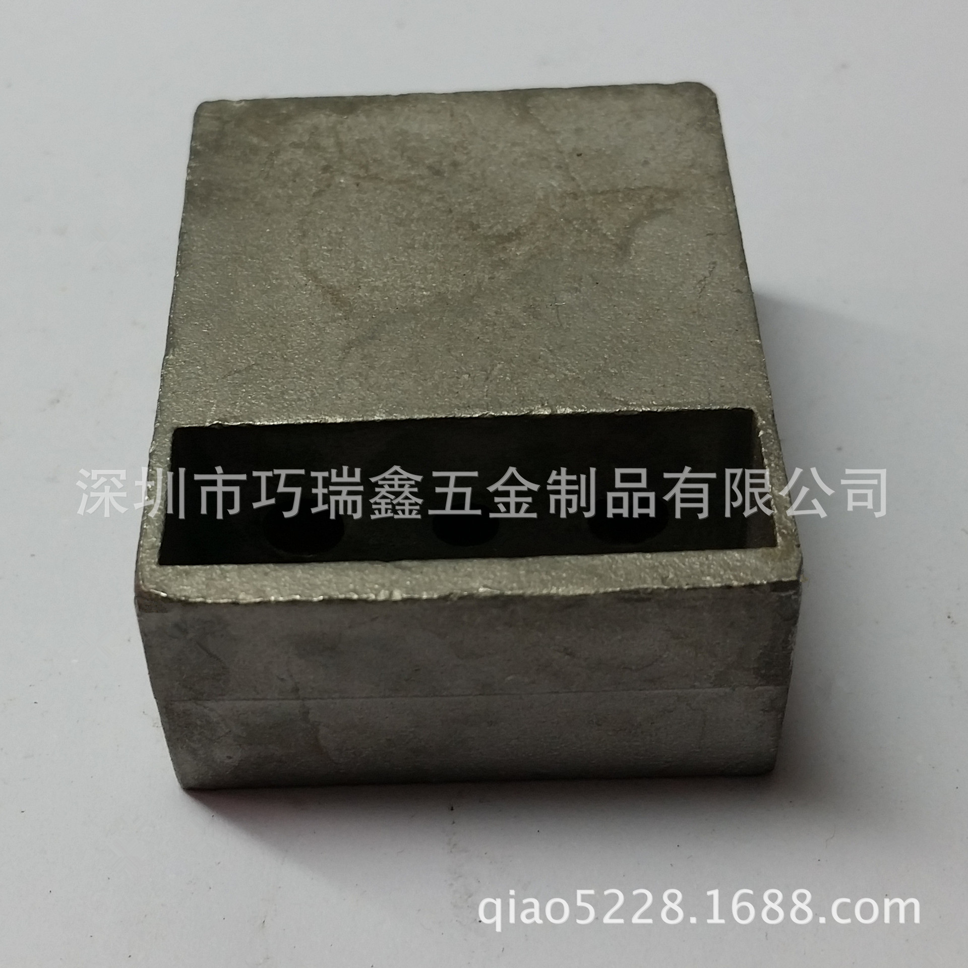 不锈钢锁壳铸造   不锈钢锁配件铸造   不锈钢配件304