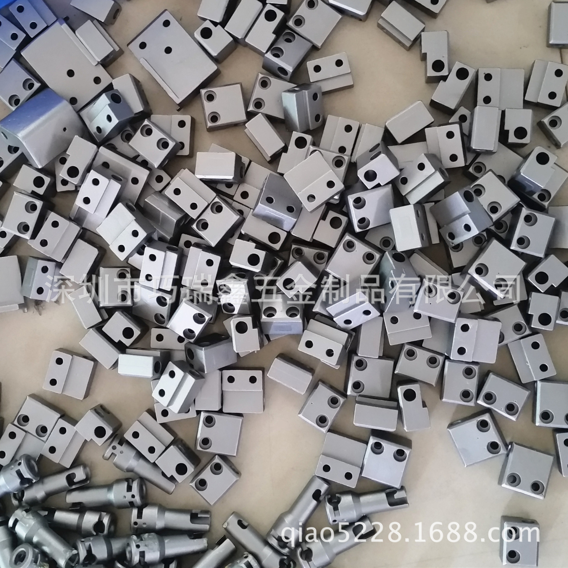 不锈钢失蜡铸造       脱蜡铸造不锈钢