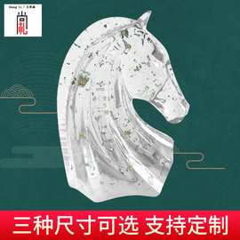 跨年礼物透明树脂工艺品创意马年纪念礼品客厅办公室马头装饰摆件
