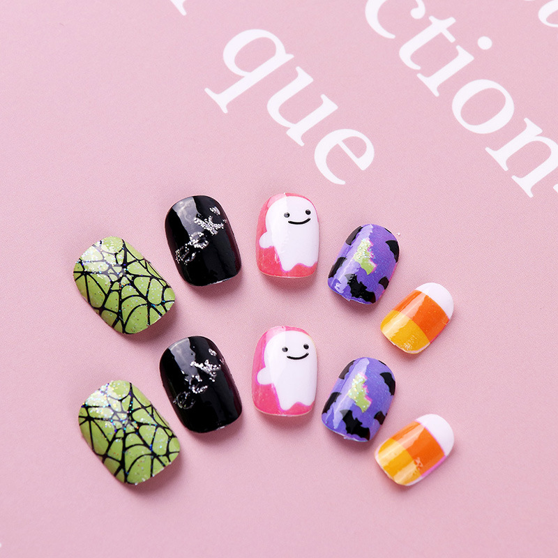 20 Pieces of Halloween New Kidsren's Fake Nails, Finished Fashionable and Casual Manicure Stickers, Fake Nails, Wearable Nails