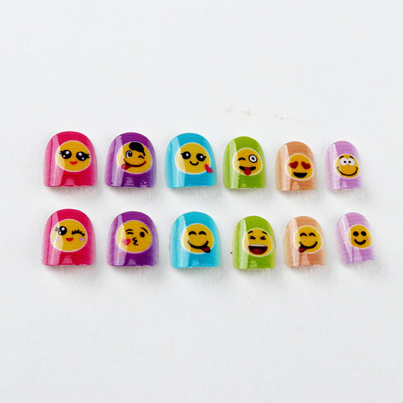 Smiling Face Cartoon Kidsren's Fake Nails Finished Product Rich Expression Personalized Creative Exquisite Nail Art Stickers Manicure Wearable Nails