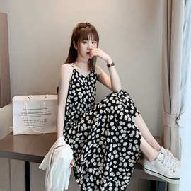 小雏菊碎花连衣裙仙女显瘦裙子吊带少女裙子沙摊新款外贸女装批发