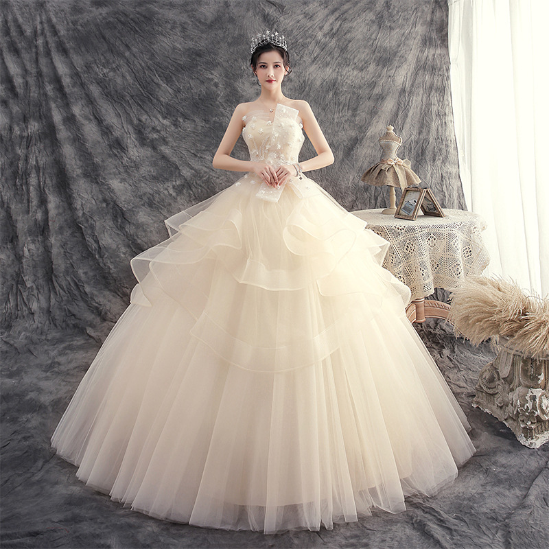 Nuevo vestido de novia estilo bosque color champán talla grande 2026 para novias pequeñas, vestido de novia de ensueño para fotografía de viajes.