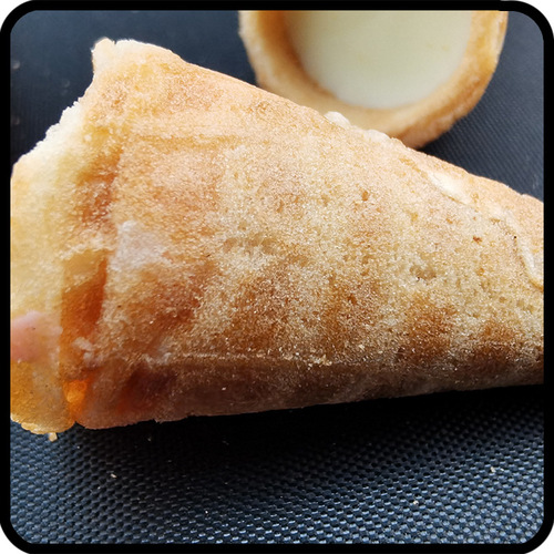 Domestic Kingsport Ice Cream Cone Strawberry Ice Cream Matcha Chocolate 4 Flavors 24 Packs in a Box 1 Year Warranty