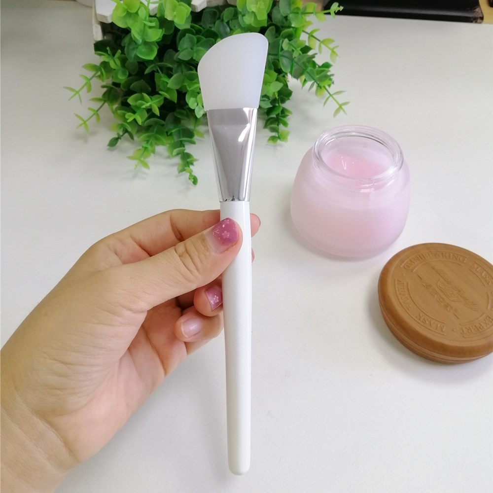 Lin Yun mismo estilo belleza máscara de silicona cepillo blanco suave cabeza de silicona cepillo transparente mango DIY máscara aplicador herramienta cepillo