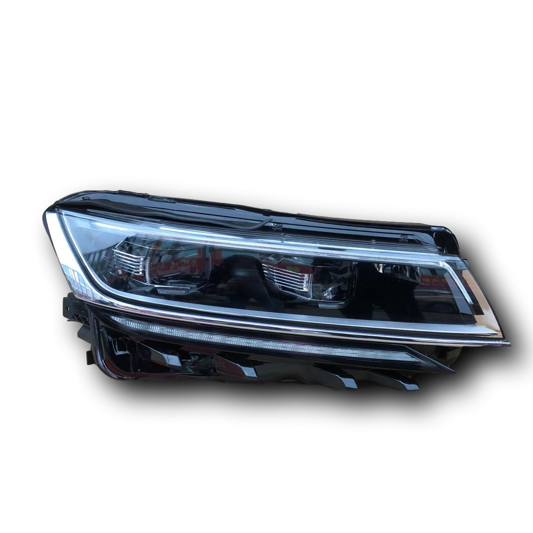 Suitable for Volkswagen huiang headlight front head LED headlight front mouth front face head mouth front bumper middle net car disassembly parts