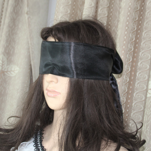 Erotic eye mask, couples' flirting, sexy bondage, comfortable, simulation silk, blackout handcuffs, bondage strap, erotic goods wholesale 