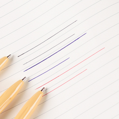 [Niu Slippery and Constant Ink] Bullet medium oil pen ballpoint pen 1.0 students write smoothly and teachers write questions for office