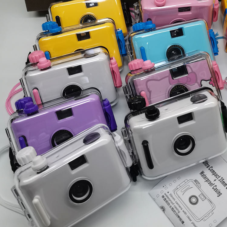 Batch Delivery Retro Film Camera 135 Type Ins Film Waterproof  Camera Cartoon Student Photography