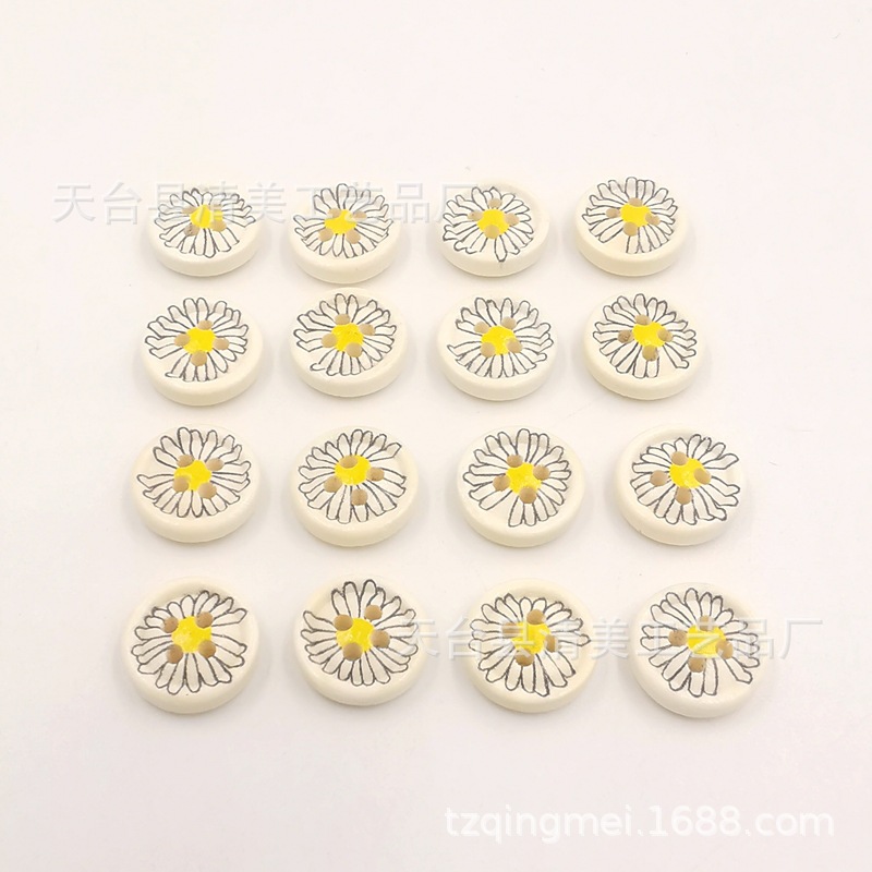13mm/15mm/18mm pintado lindo botón de madera de margarita hermosa decoración niños manualidades hechas a mano