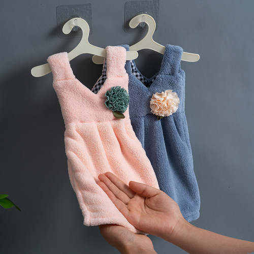 Cute wall-mounted hand towels made of coral velvet, cartoon-style, household use, extra-thick, solid color, children's wholesale face towels