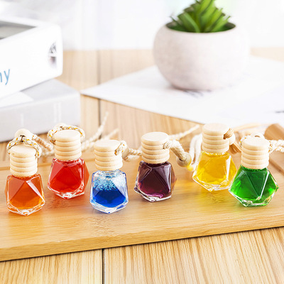 automobile Perfume bottle Diamond vehicle Glass Perfume Pendant Refuel Perfume Separate bottling new pattern gift