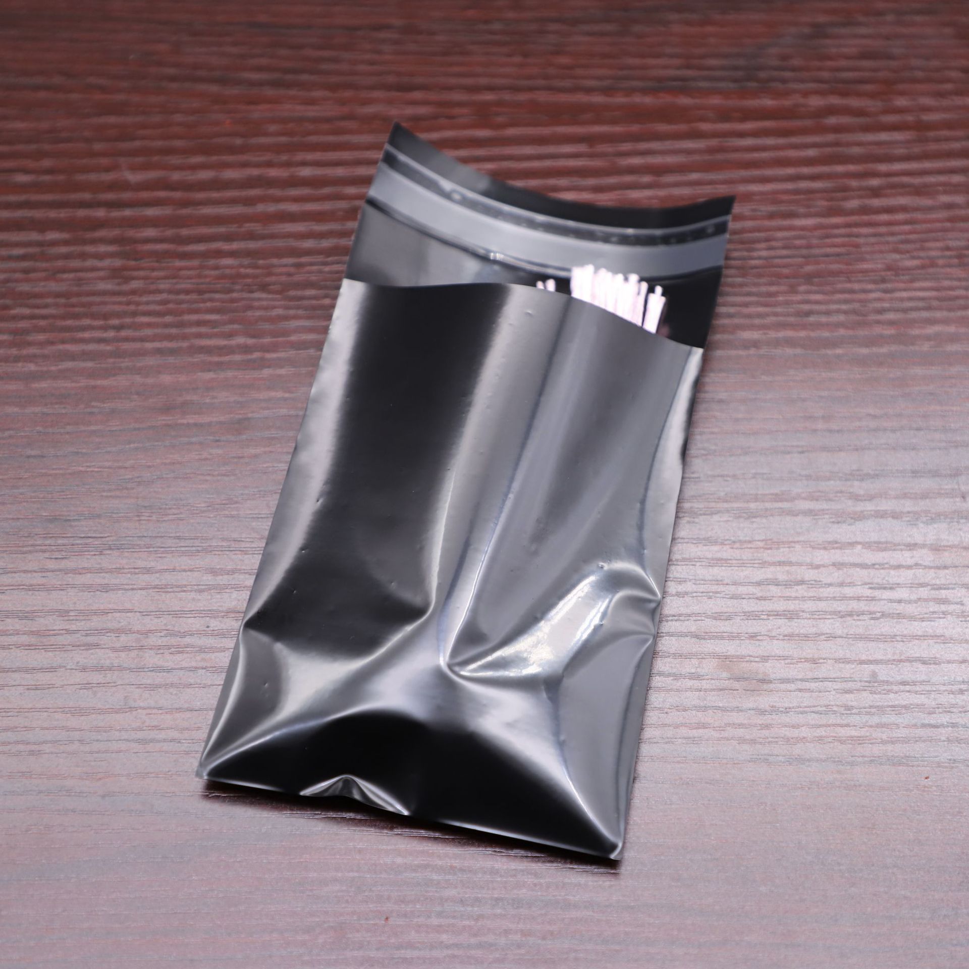 现货加厚CPE黑袋不透明LDPE自贴包装袋 加厚彩印五金小饰品保密袋